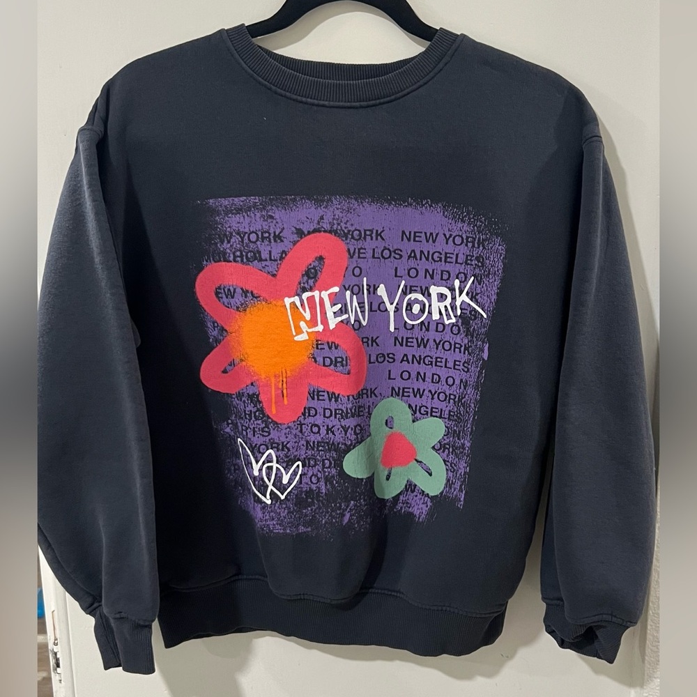 Zara Charcoal Grey Sweatshirt with Colorful Graphic Size 13-14